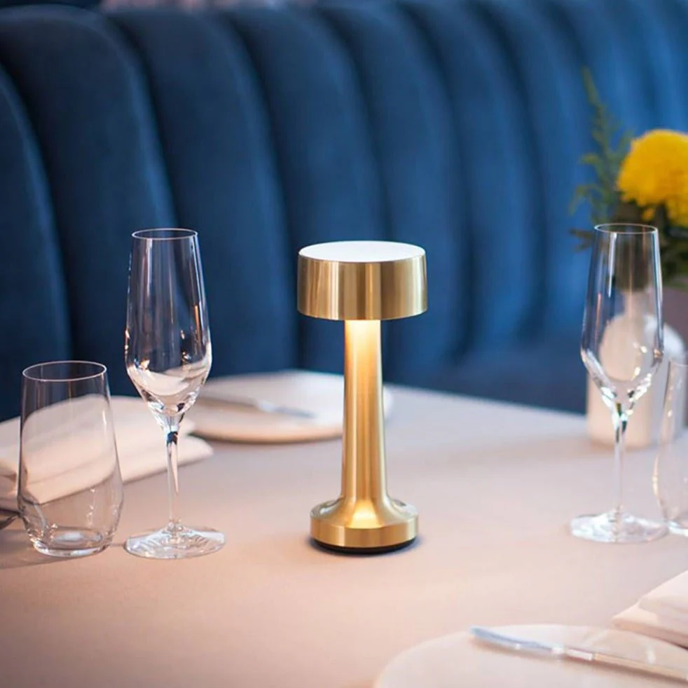 LumoBar – Dimbar uppladdningsbar bordslampa med LED-belysning för café och hem