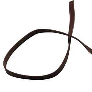 Tunn läderrem till sängskåp